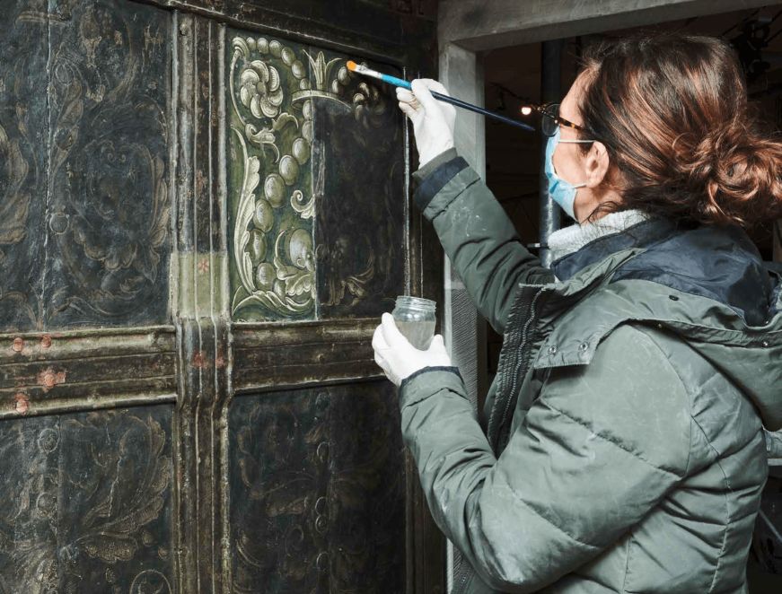 Restauration de la porte du Trésor © SBC Alain Kilar